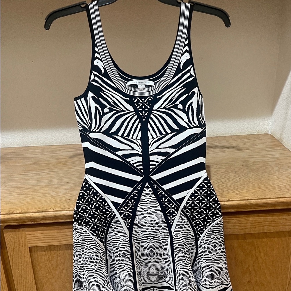 Diane Von Furstenberg Black and White Midi Dress
